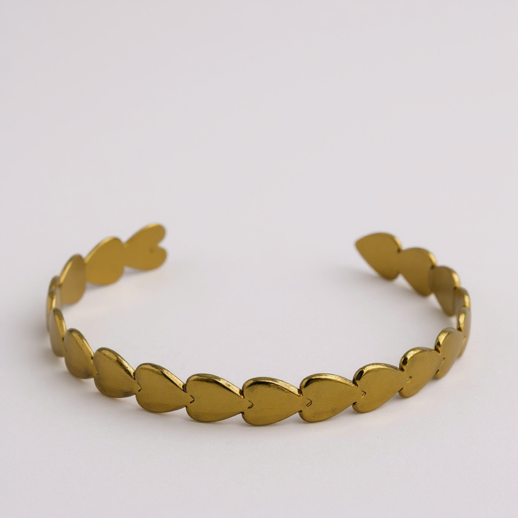 Bracelet jonc cœurs dorés – Acier inoxydable 304 – Ajustable 6 cm